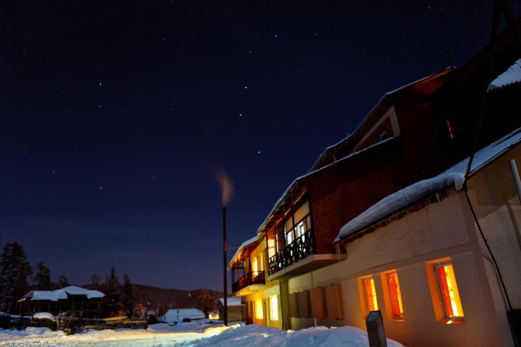 Hotel Apollon Bakuriani Esterno foto